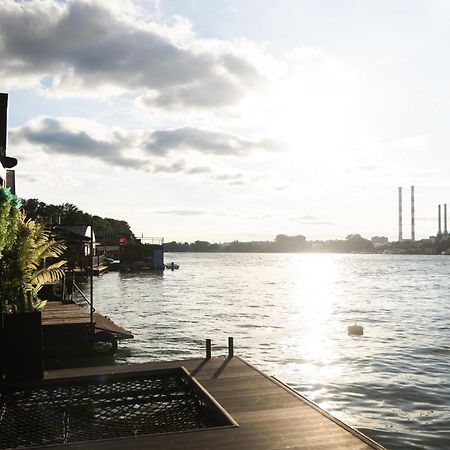 Ada Moment Splav- Kuca Na Reci Beograd- Floating House On Sava River ,Bělehrad Exteriér fotografie